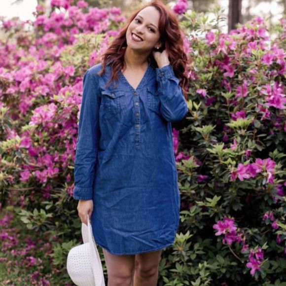 Meet your Posher, Cari - Picture 1 of 1